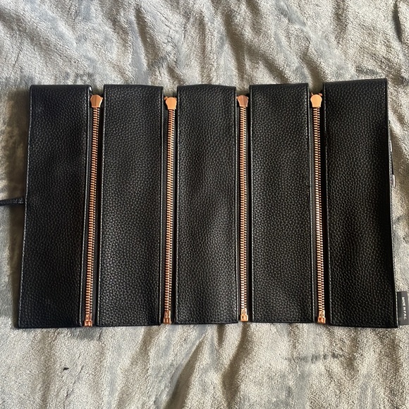 Sephora Makeup Brush Holder - Picture 4 of 7